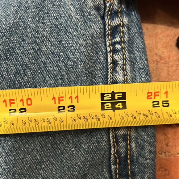 Liz Authentic Jean Jacket - Picture 10 of 11